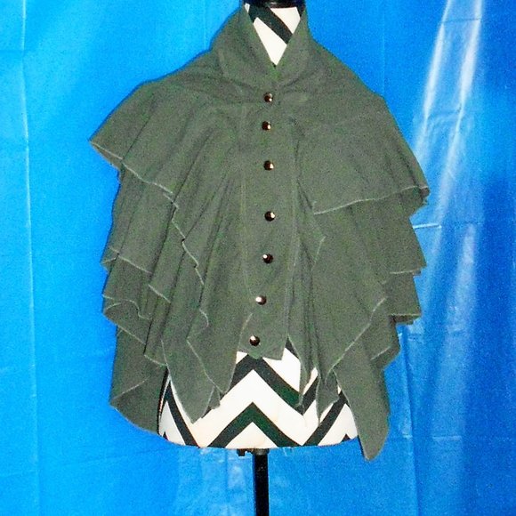 Army Green Button-Up Ruffle Cape Jacket - Picture 8 of 12
